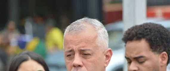  Ed Alves/ CB