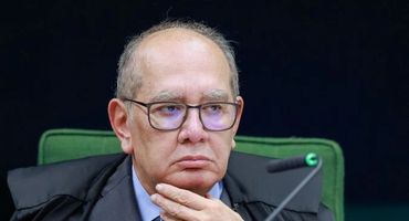 Mendes argumentou que o atual sistema político brasileiro carece de um formato bem definido