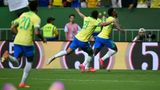 Vini Jr comemora gol pela Seleção Brasileira (Foto: Evaristo Sá / AFP)