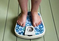 Ser obeso aos 50 anos pode acelerar surgimento do Alzheimer, segundo estudo